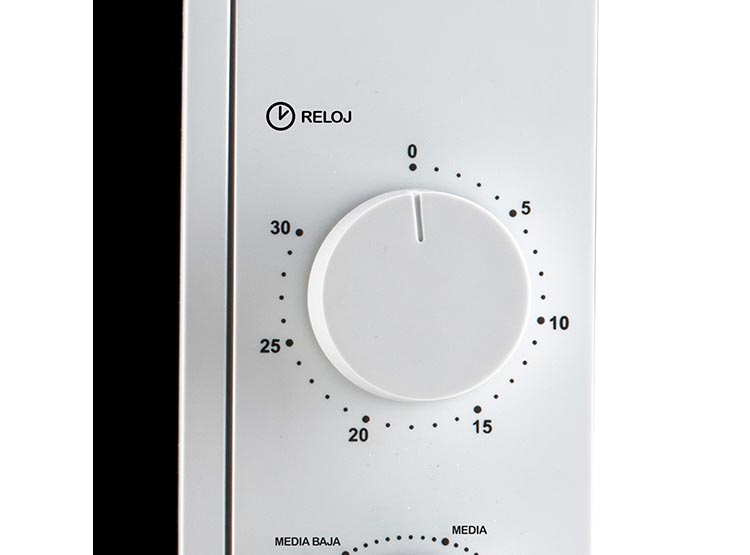 Microondas Thomas 18 Litros Blanco 700W De Potencia