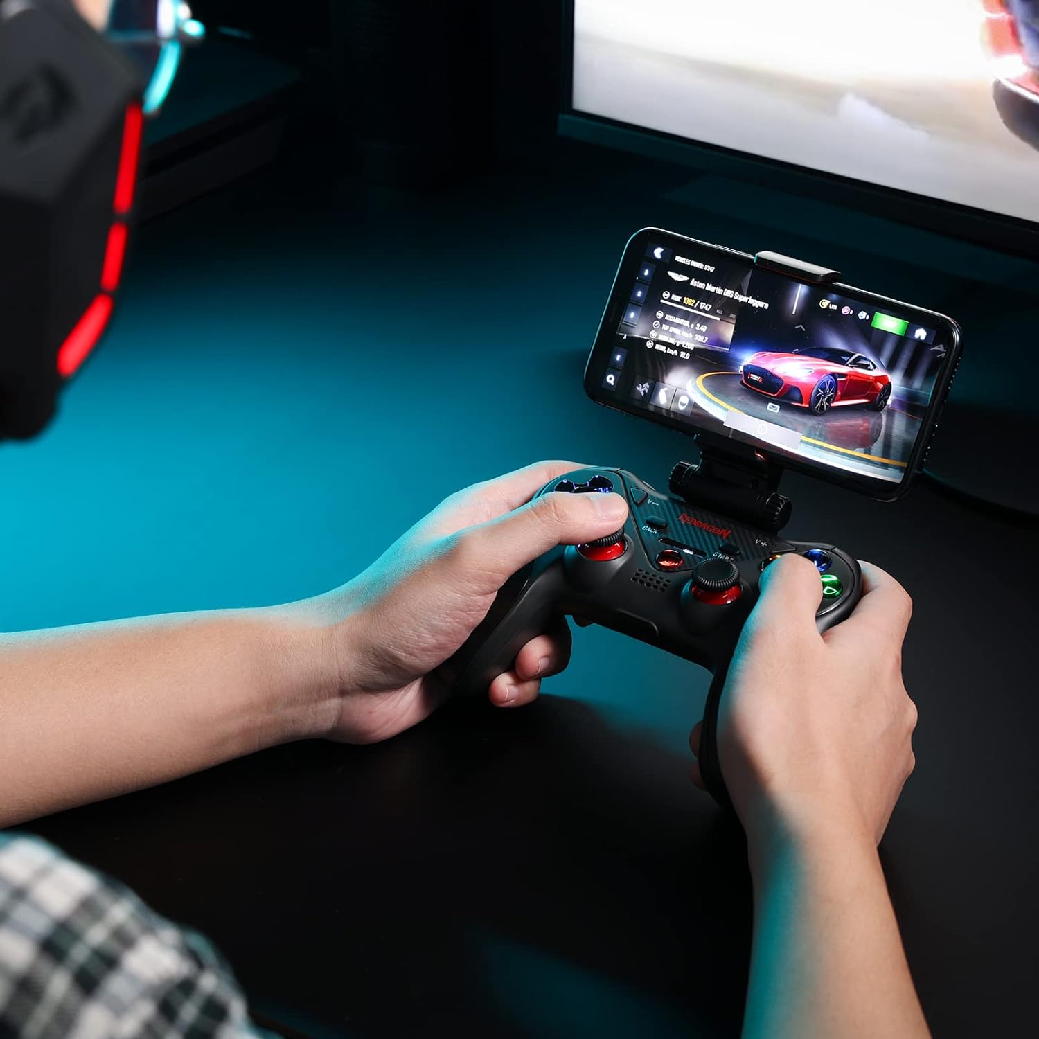 Gamepad Inalámbrico Redragon G812 Bluetooth Multiplataformas