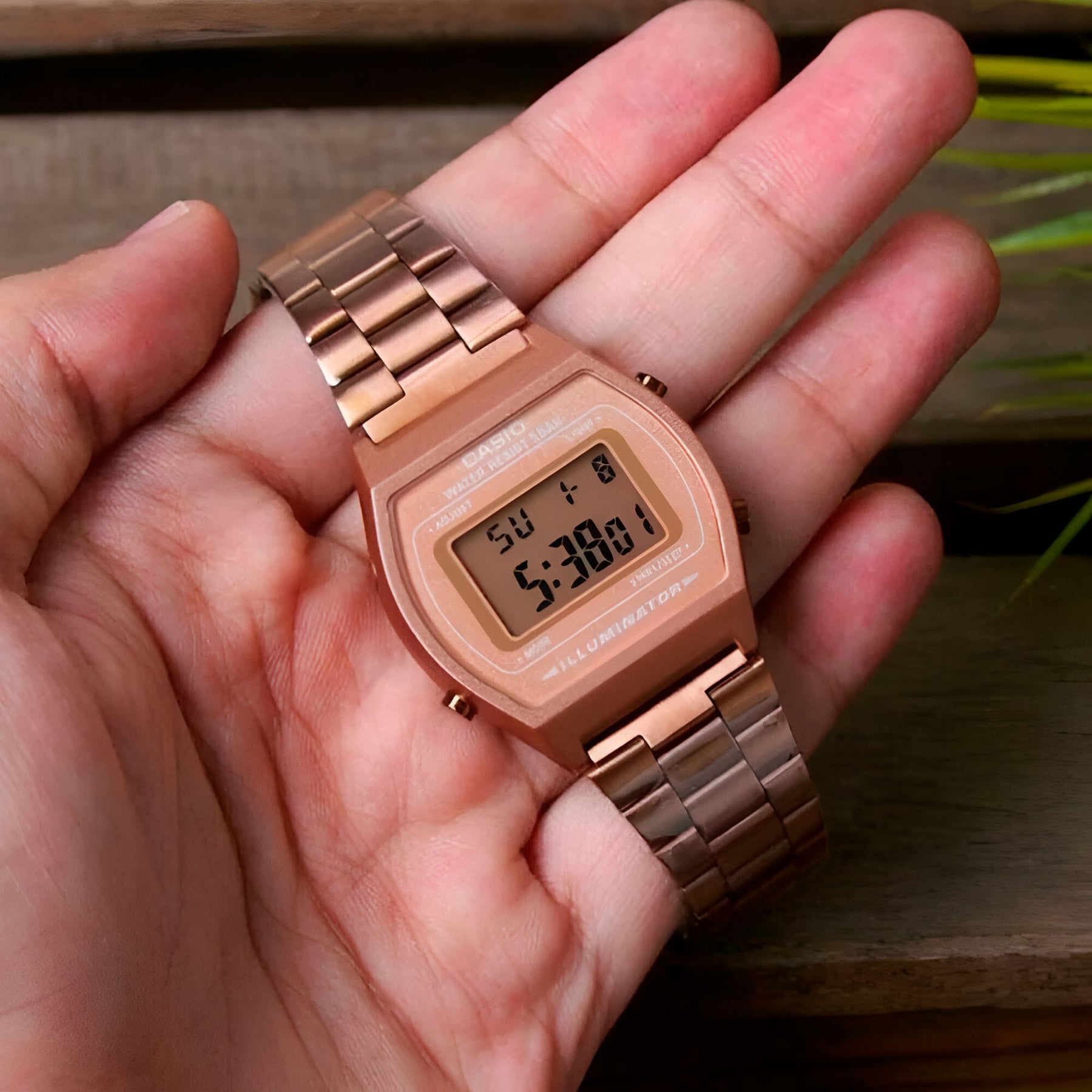 Reloj Digital Casio Oro Rosa Mujer B640WMR-5ADF