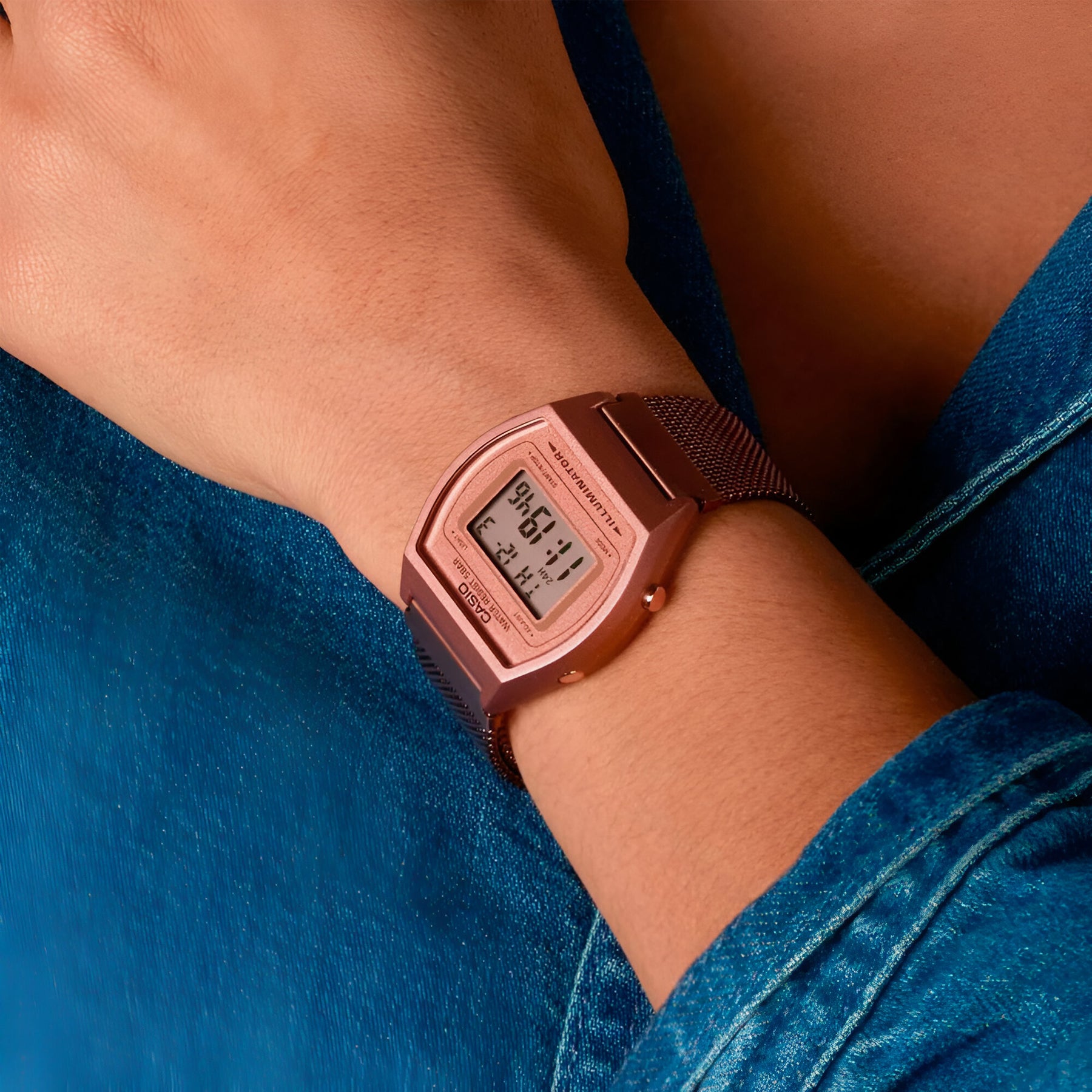 Reloj Digital Casio Oro Rosa Mujer B640WMR-5ADF