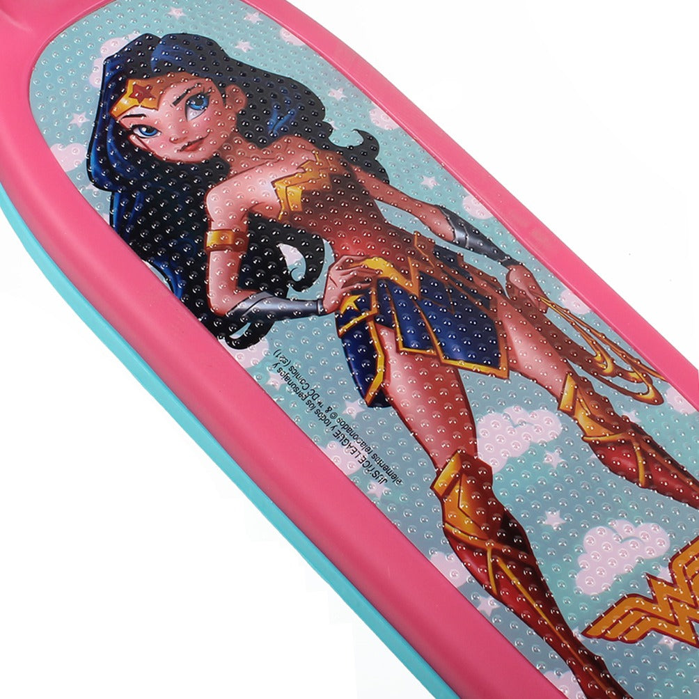 Scooter Infantil Reforzado Mujer Maravilla DC Comics 3 Rueda