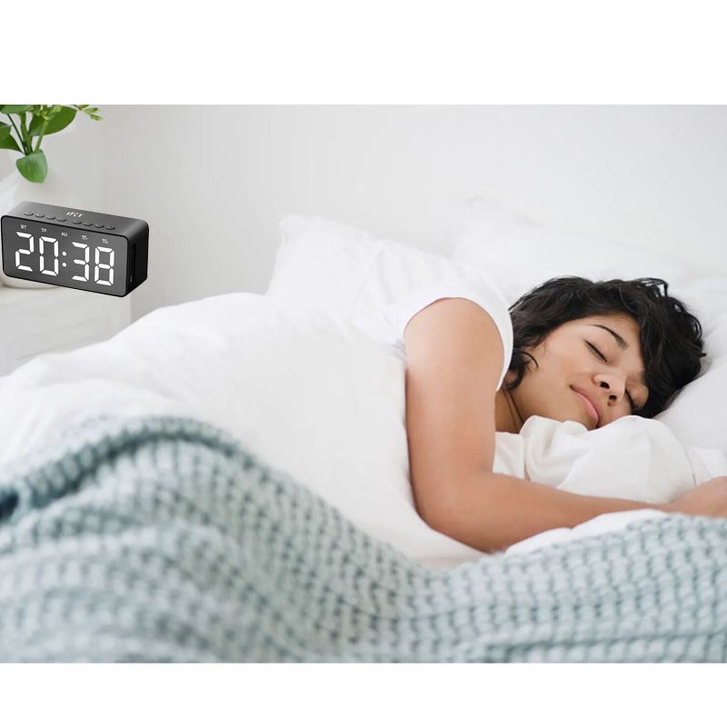 Radio Reloj Despertador IRT LED con Bluetooth/Fm/MicroSD