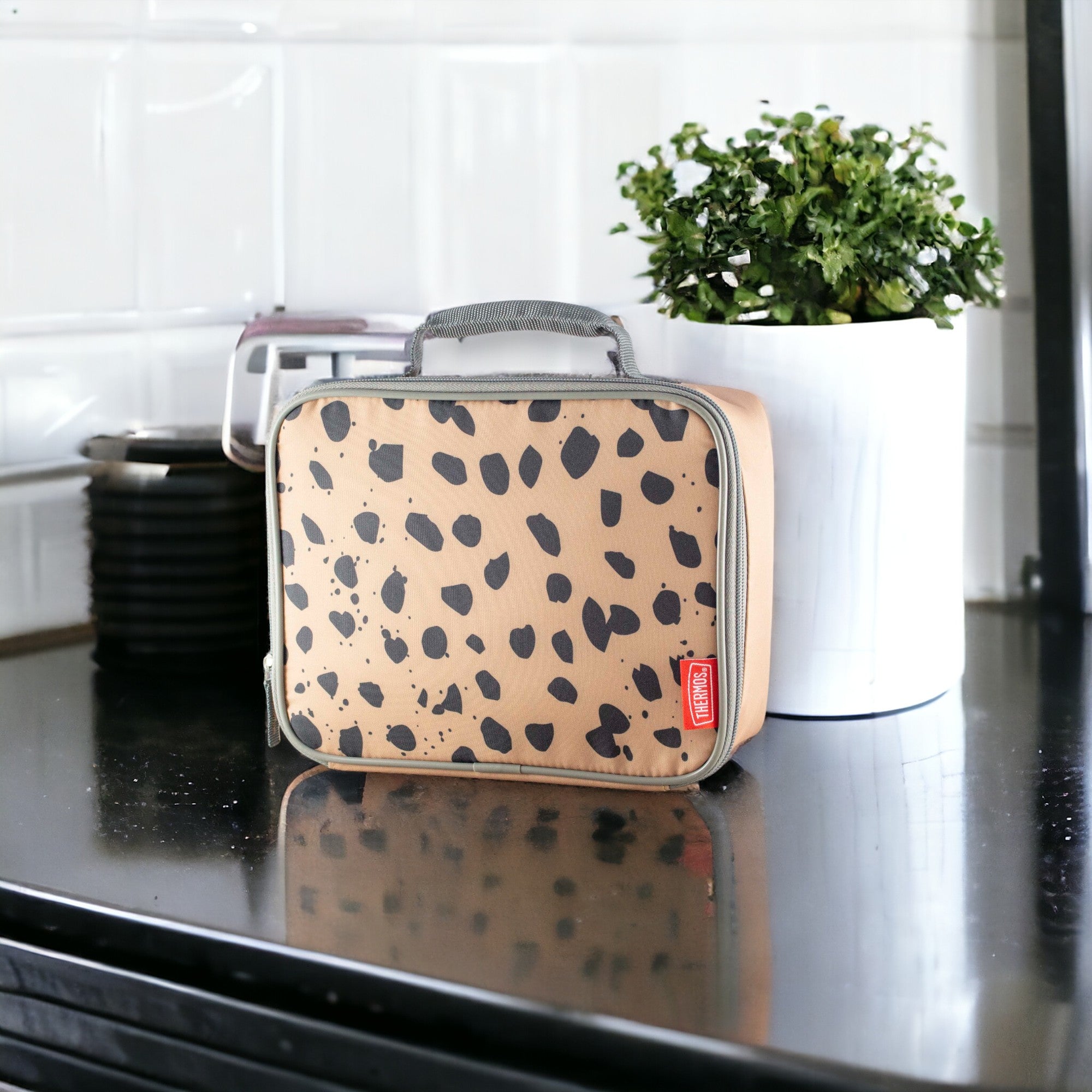 Lonchera Térmica Thermos Diseño Dálmata 4.5L