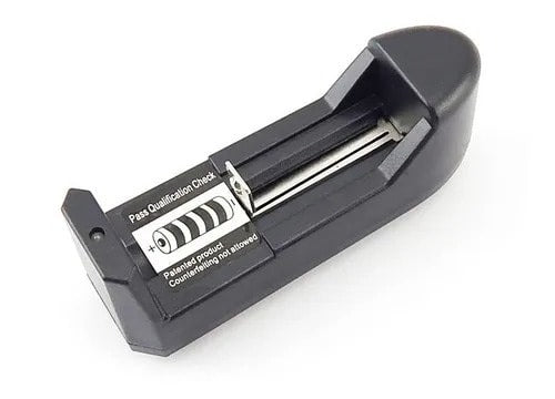 Cargador De Pilas Grandes De 4200Mah 18650 Dbg86