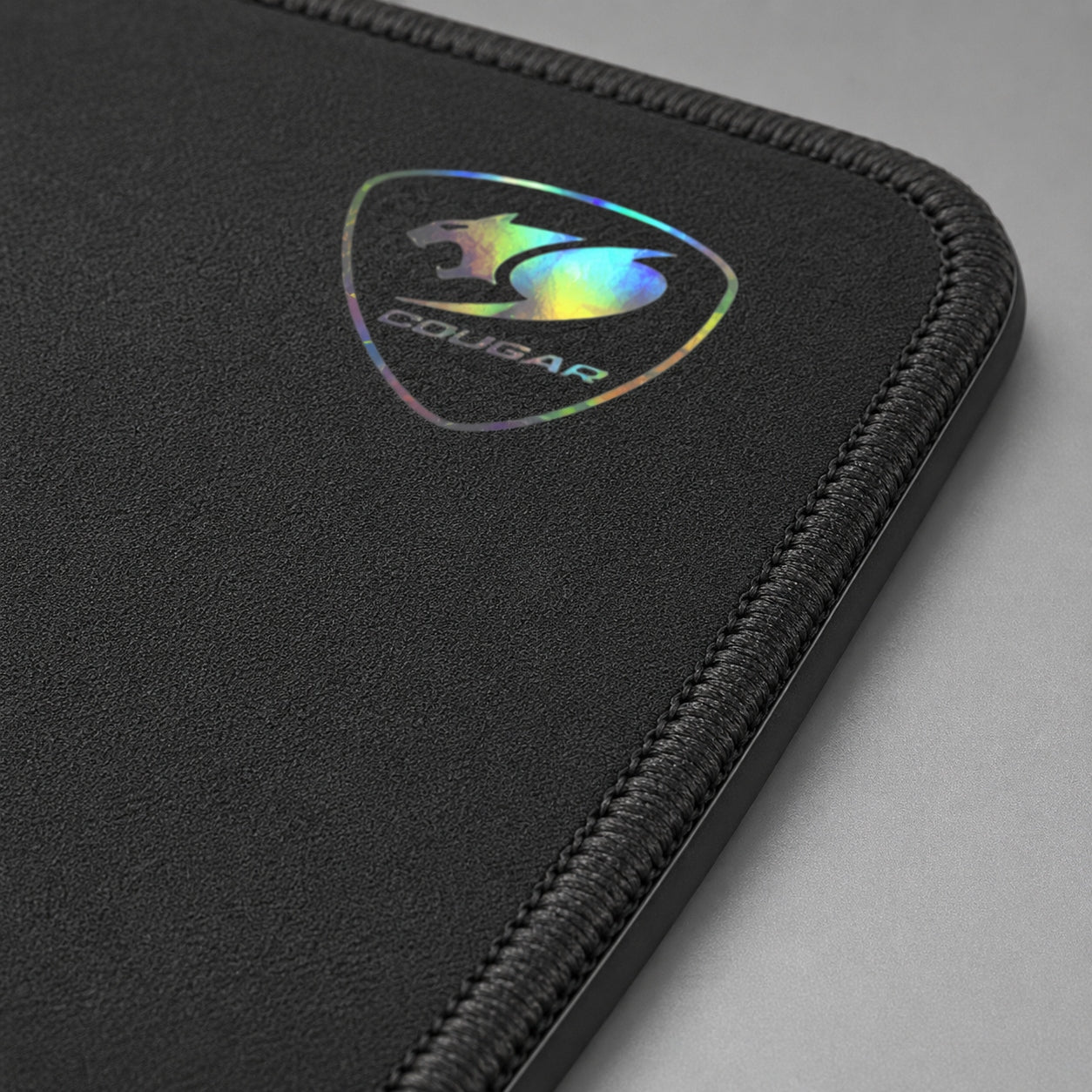 Mouse Pad Gamer Cougar Speed EX M for High Speed