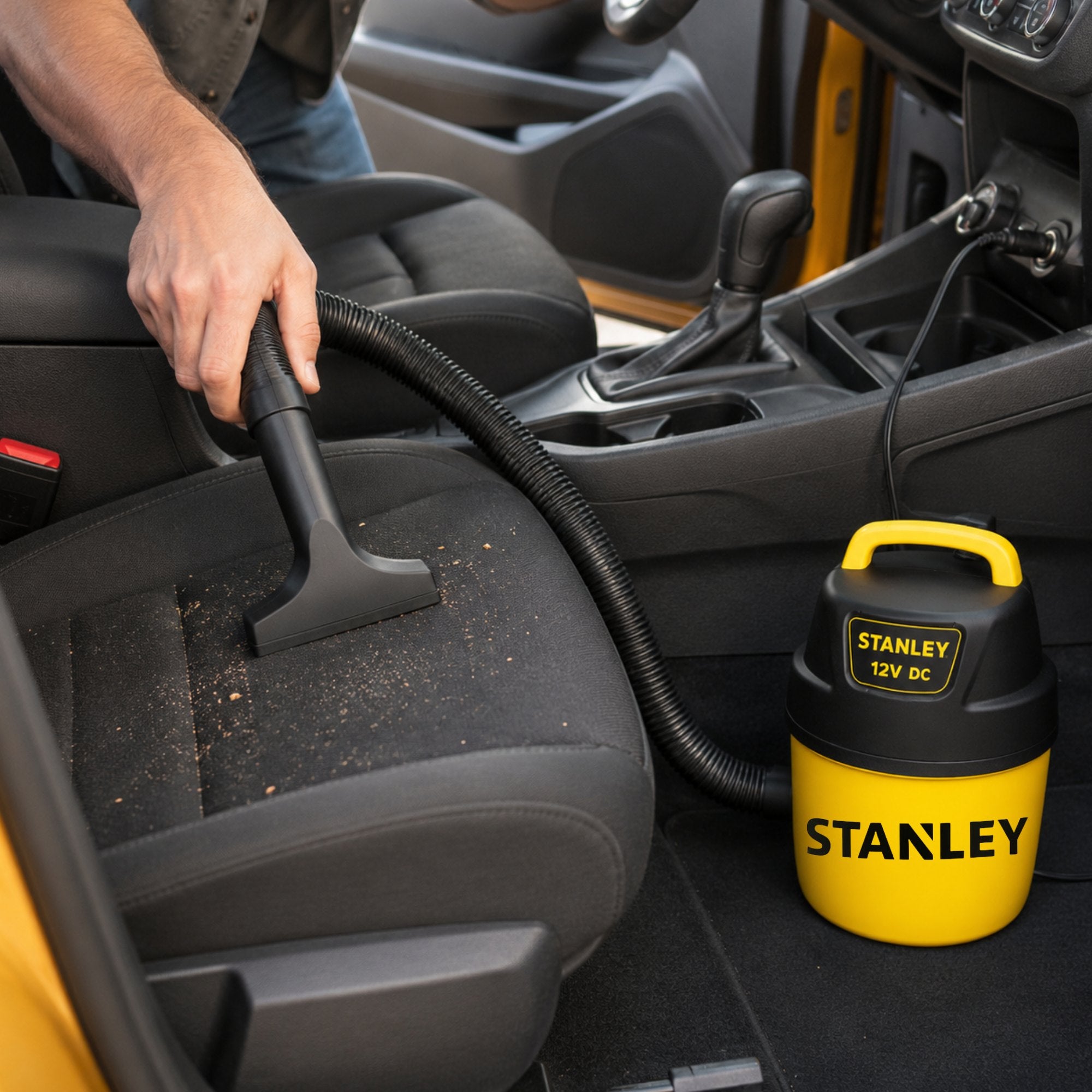 Aspiradora Portátil 12V Para Auto Stanley 3,8 LT Wet & Dry