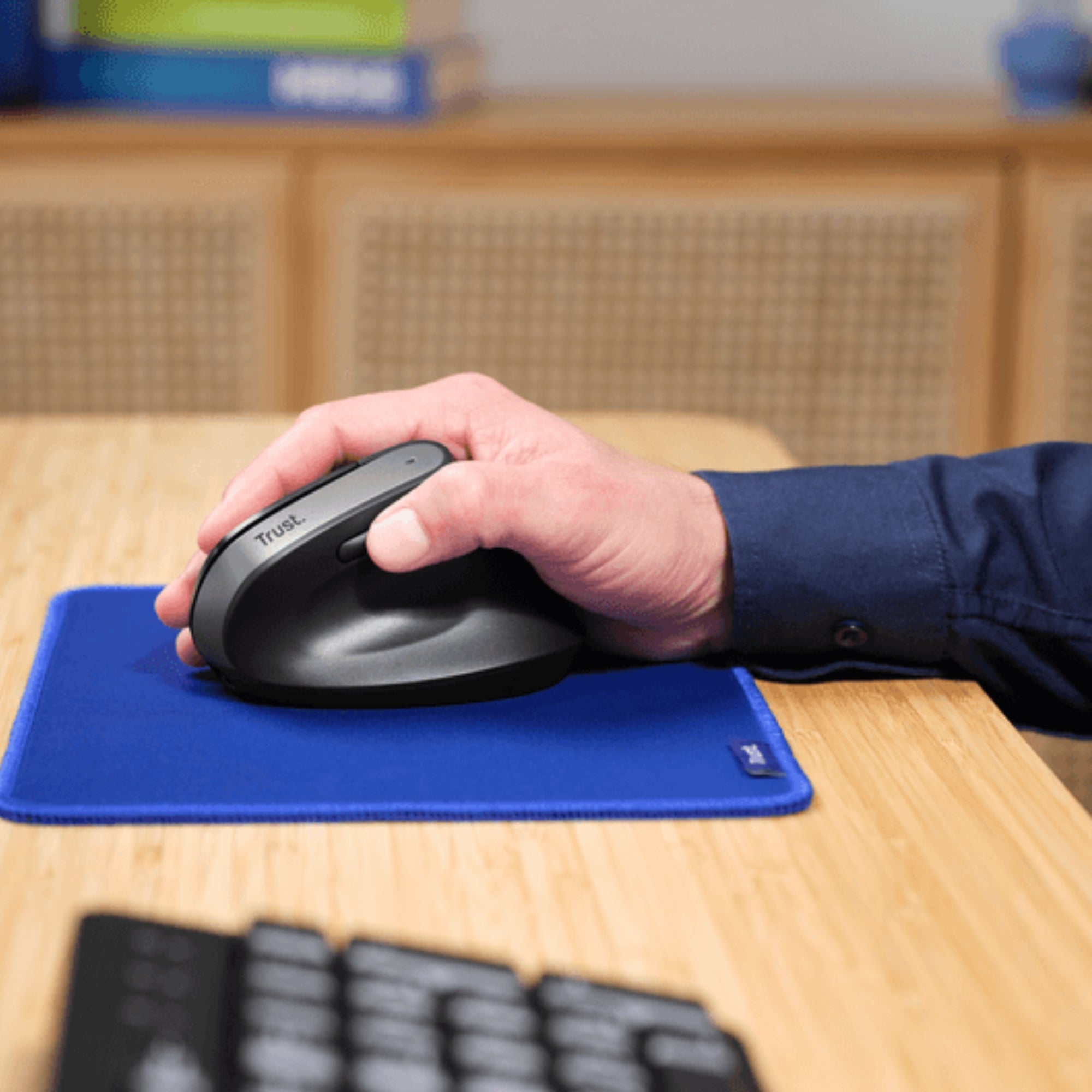 Mouse Inalámbrico Vertical Ergonómico Bayo+ Bluetooth / USB