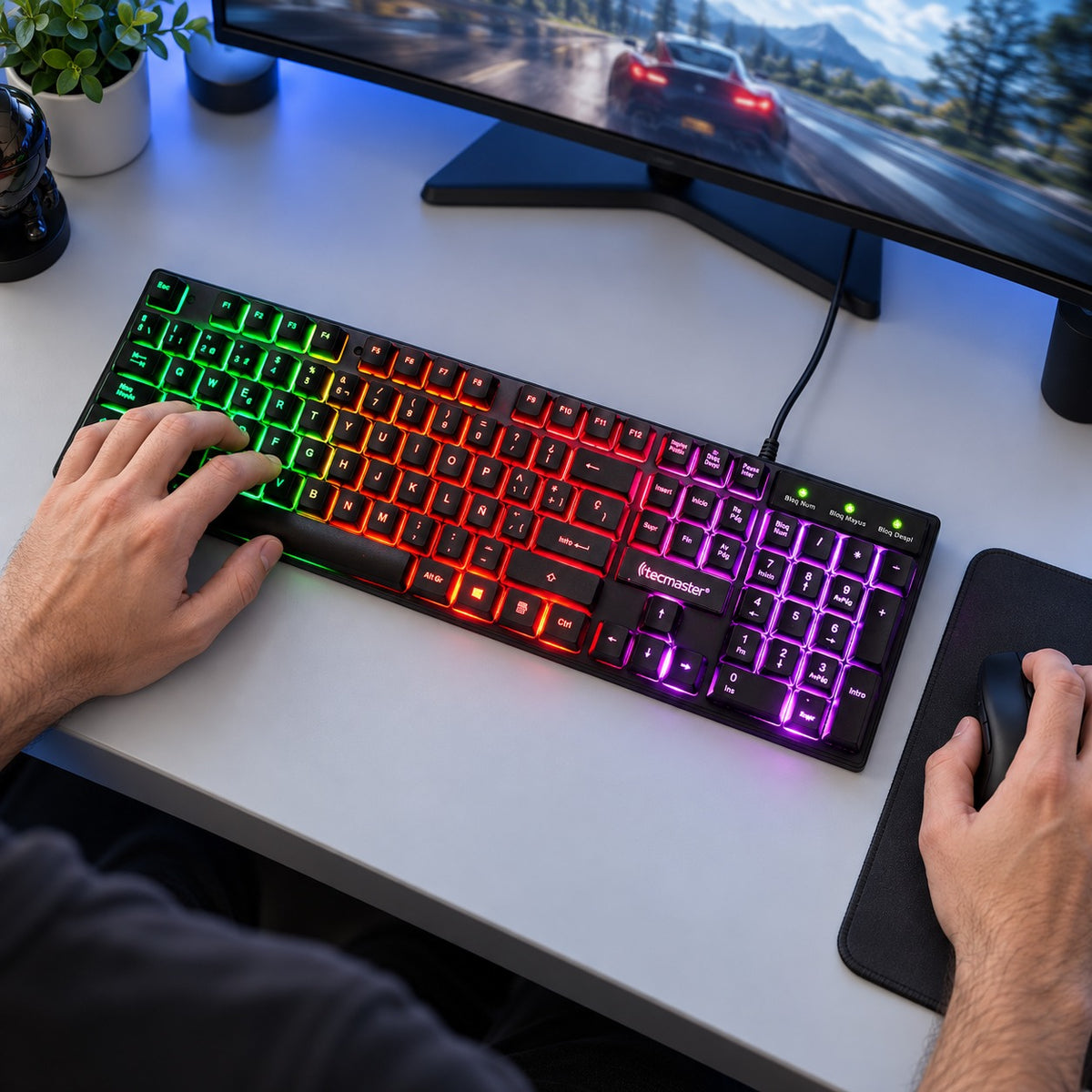 Teclado Gamer con Retro Iluminación RGB Tecmaster TM-100510