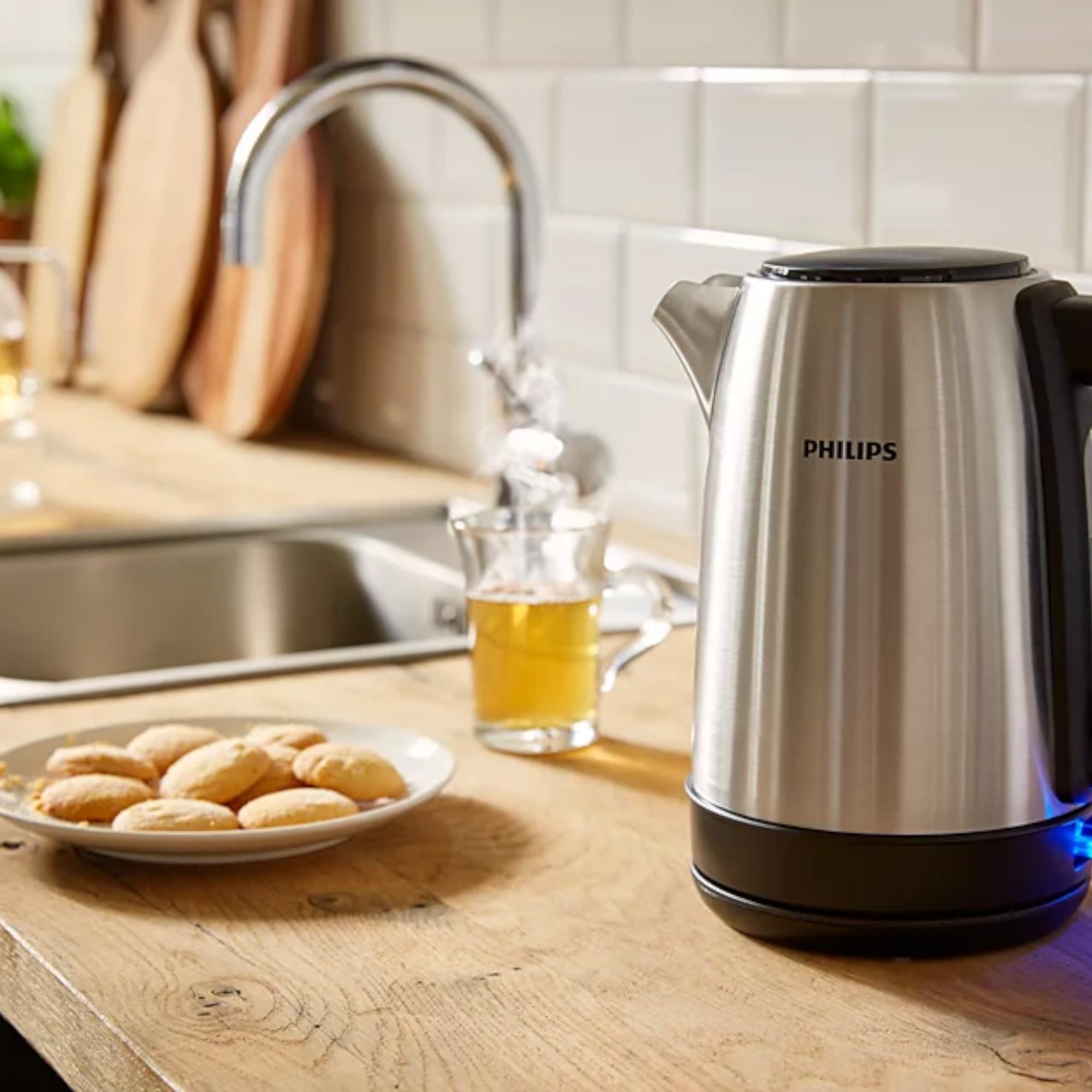 Hervidor Philips 1.7L Acero Inoxidable Base Giratoria 360°