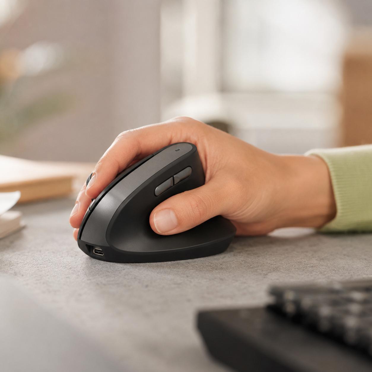 Mouse Vertical Inalámbrico Trust Bayo II Recargable Ergonomico