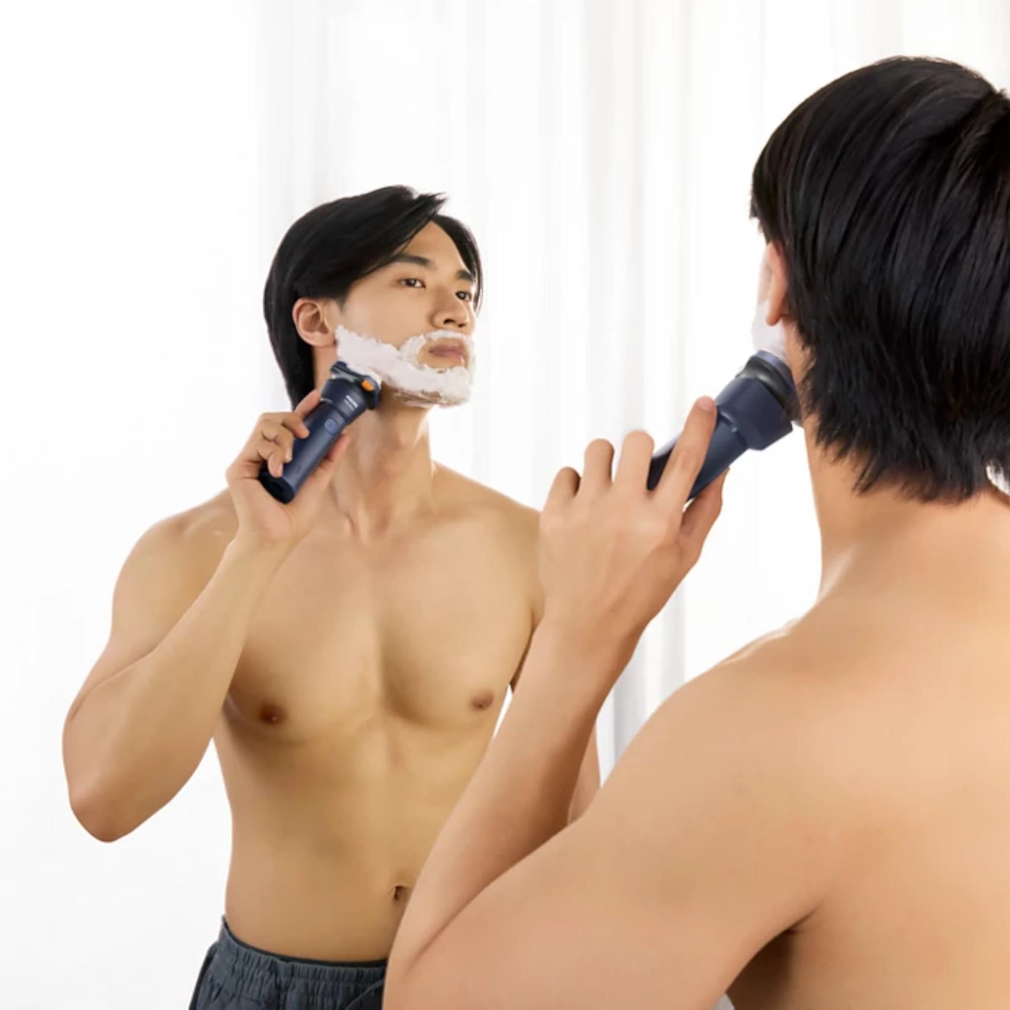 Afeitadora Autoafilable Philips Wet&Dry Recargable USB s1881