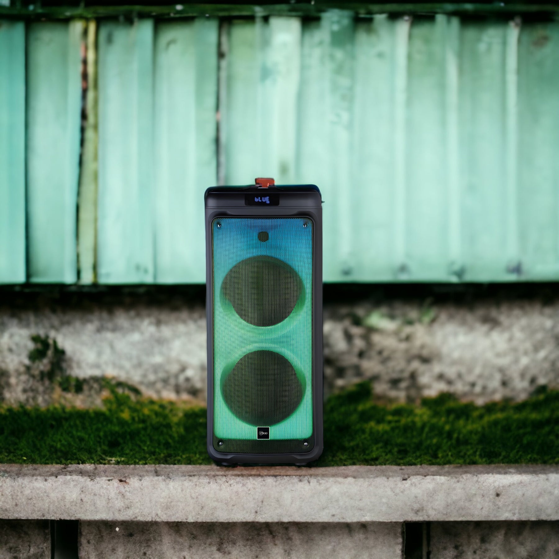 Parlante Portátil Karaoke RGB + MIC MicroLab 9105 8000W PMPO