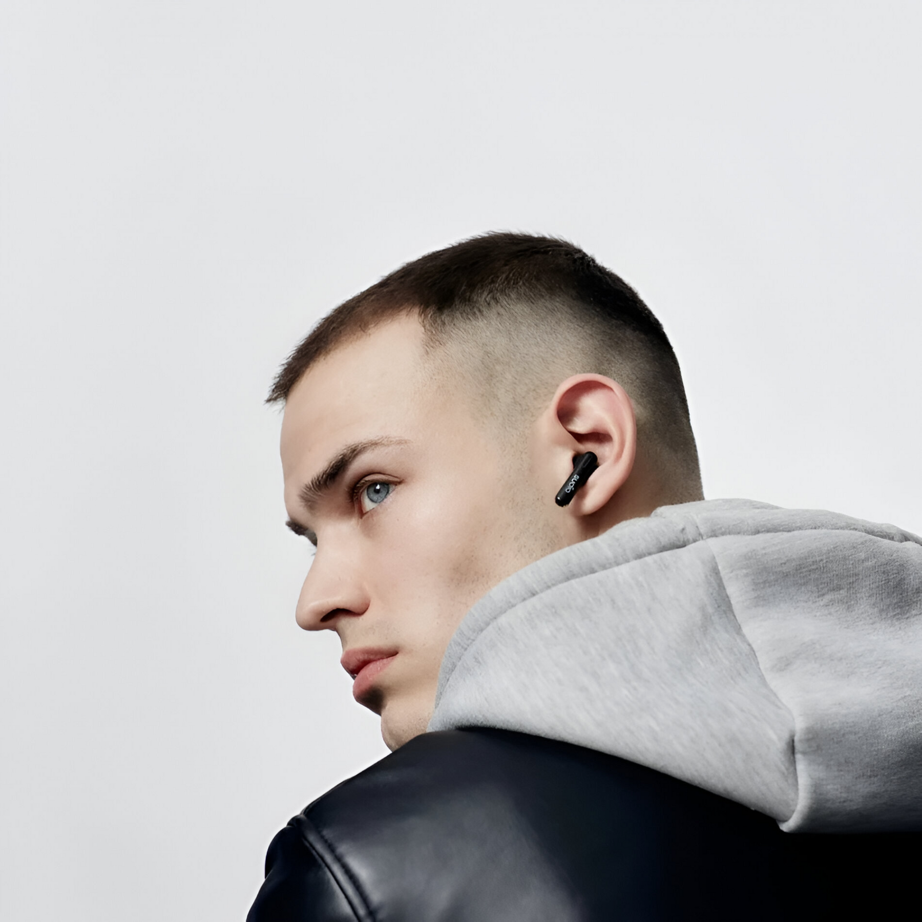 Audífonos Sudio Premium Line Earphones A1 TWS MIDNIGHT BLACK