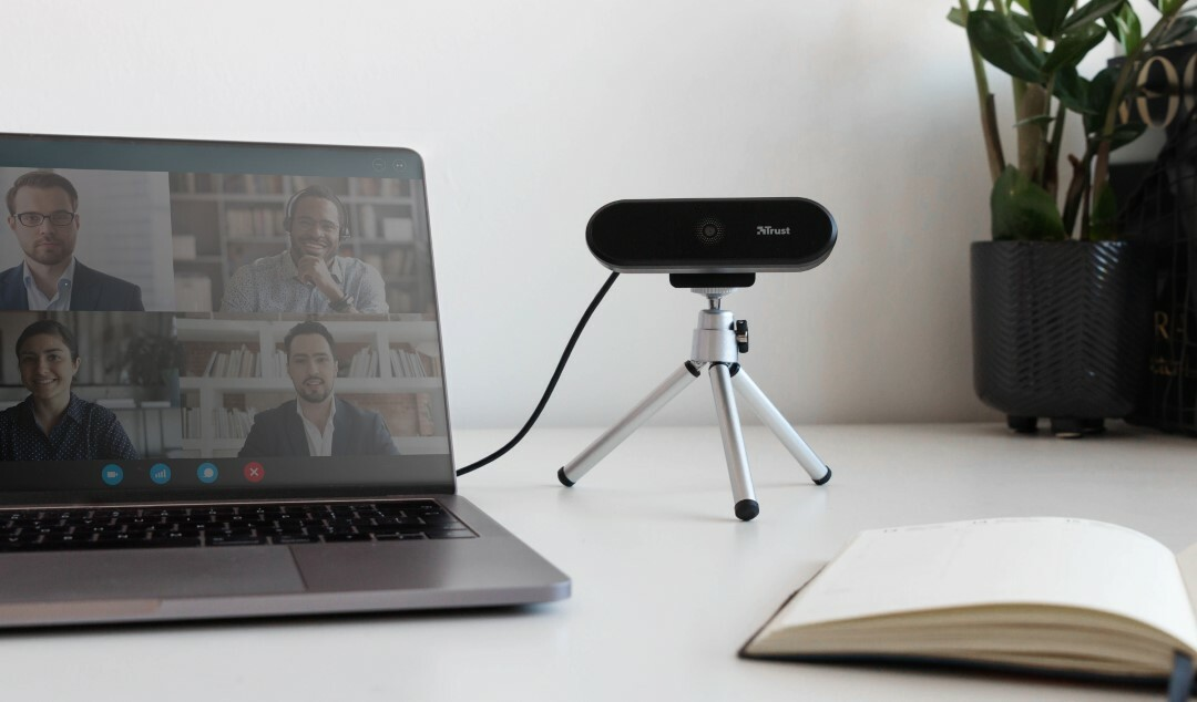 Webcam Profesional Full HD Trust Tyro con Mic y Auto Focus
