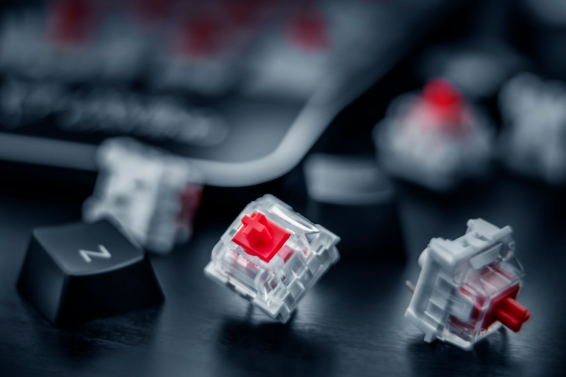 Teclado Mecanico Profesional Trust Asta Gxt 865 Multiplataformas