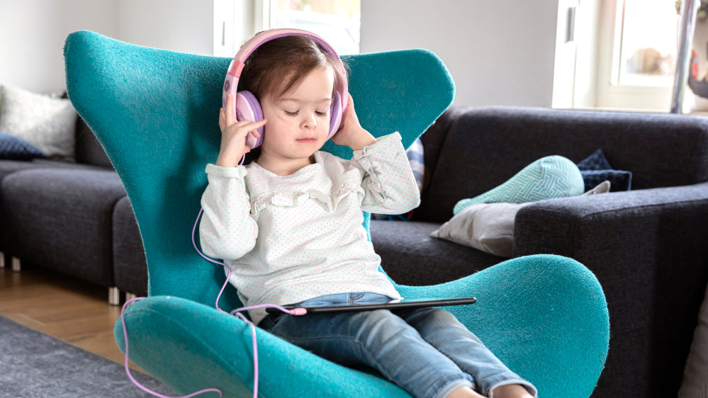 Audifonos Para Niñas Rosado con Limitador de Volumen Trust