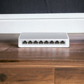 Switch TP-Link 8 Puertos LAN 10/100 Mbps TL-SF1008D