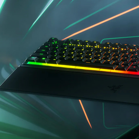 Teclado Gamer Razer Ornata V3 RGB con Apoya Muñecas Español