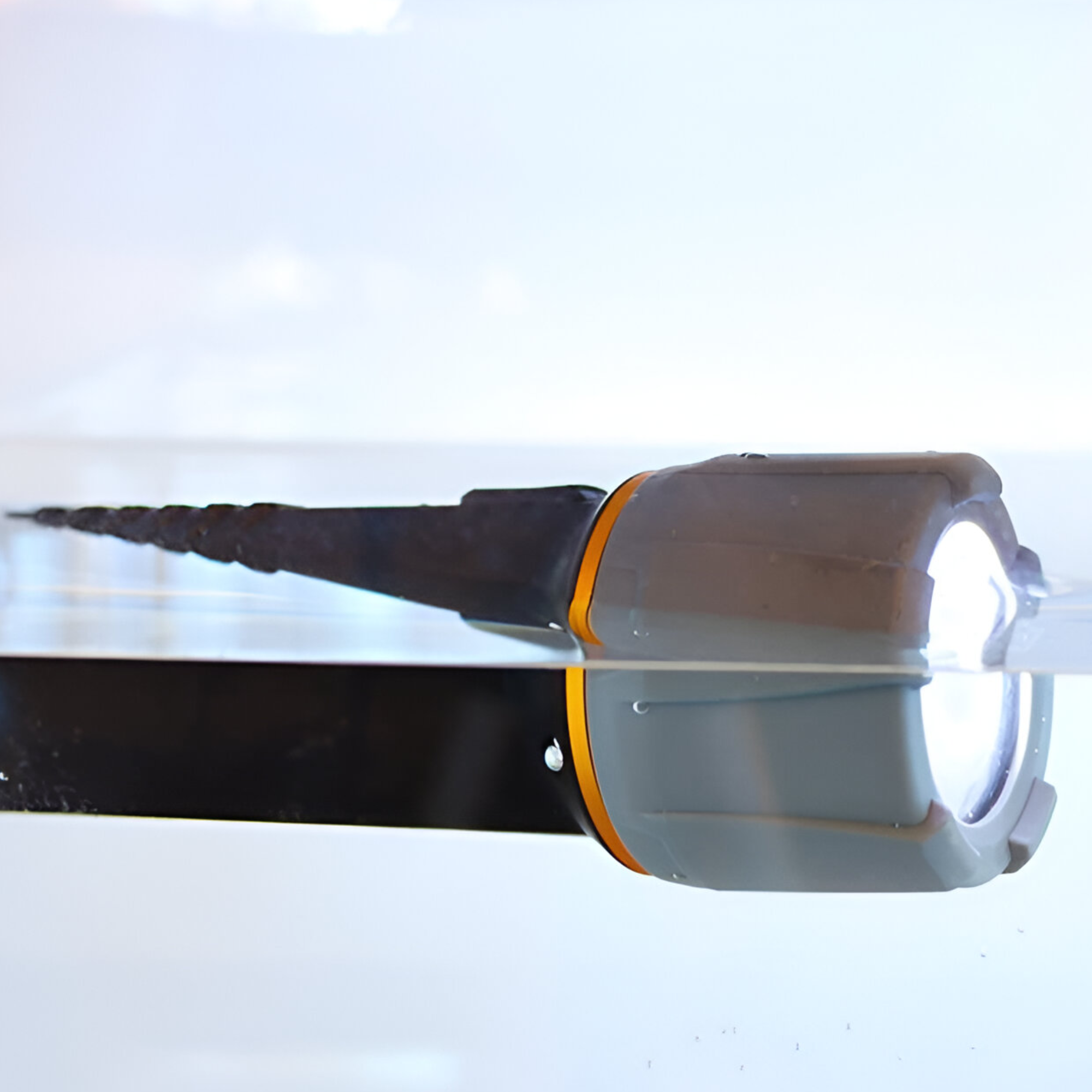 Linterna Duracell Flotac Infinity X1 de 200 Lumenes LED IPX4