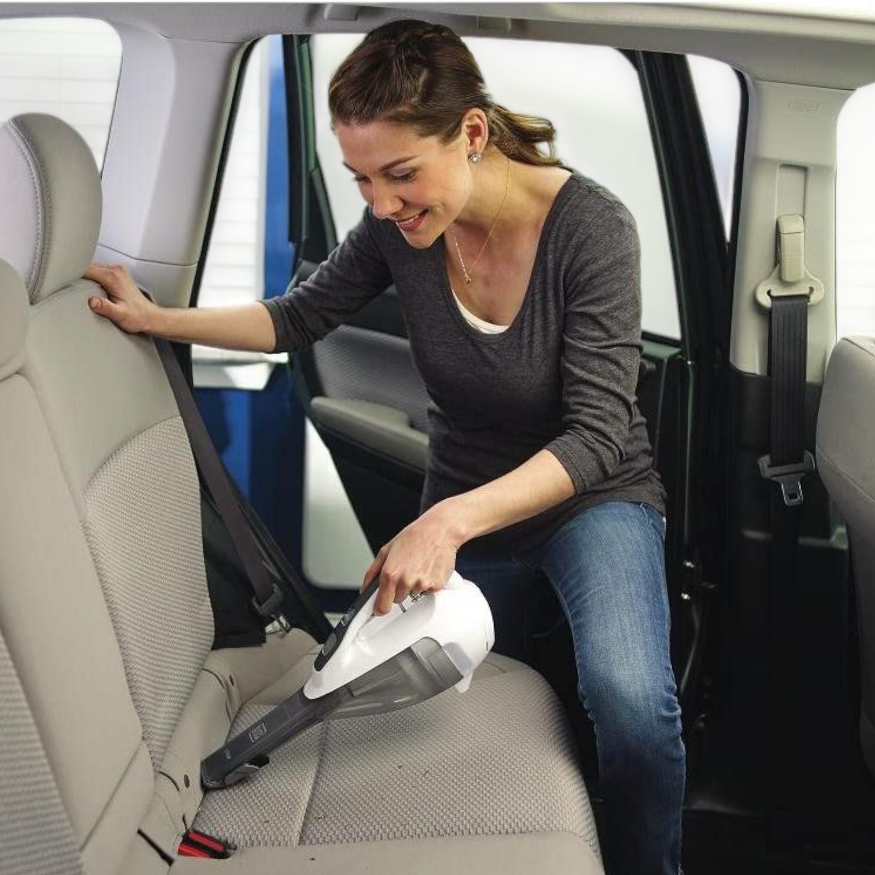 Aspiradora Portatil Black+Decker Recargable 325J10-B2C