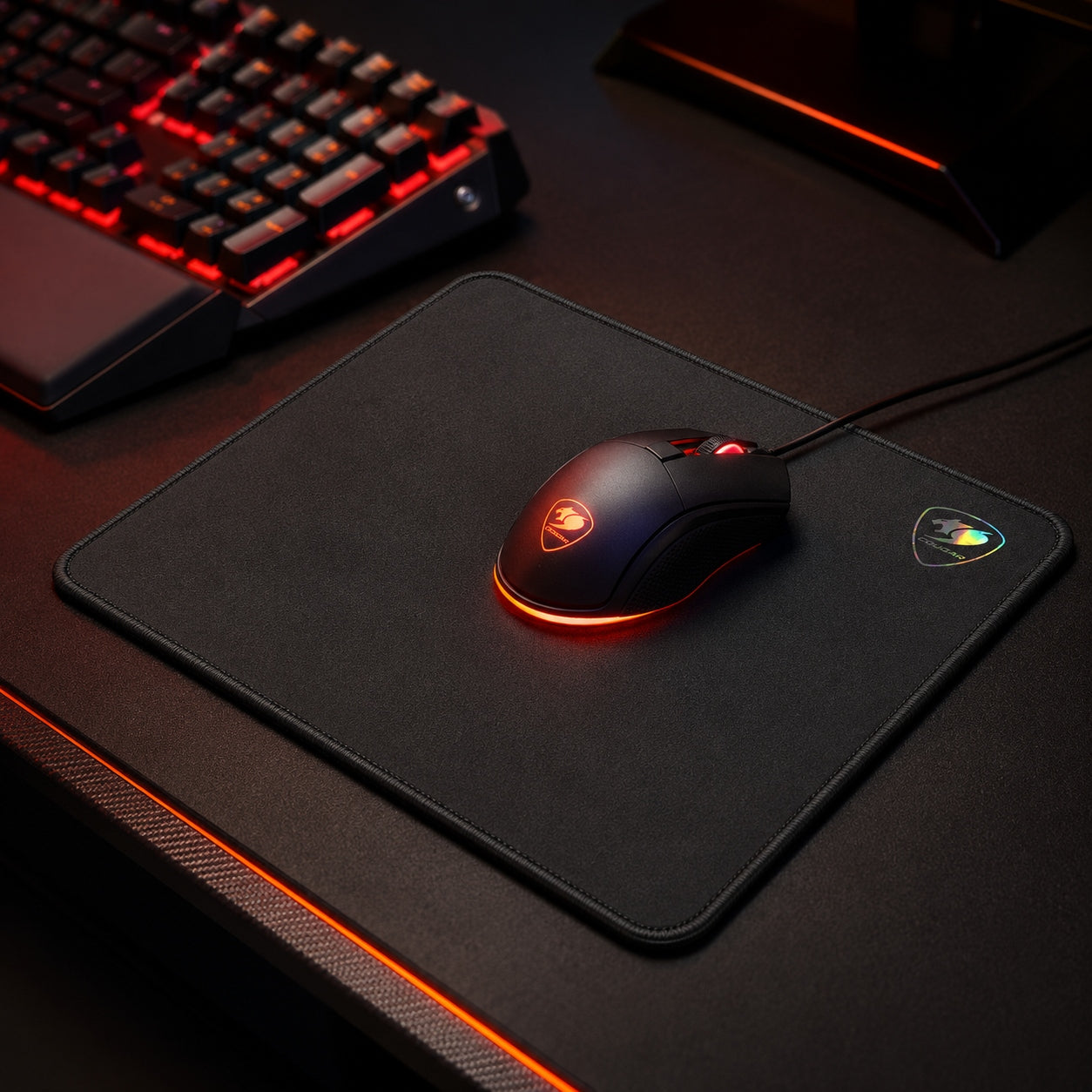 Mouse Pad Gamer Cougar Speed EX M for High Speed