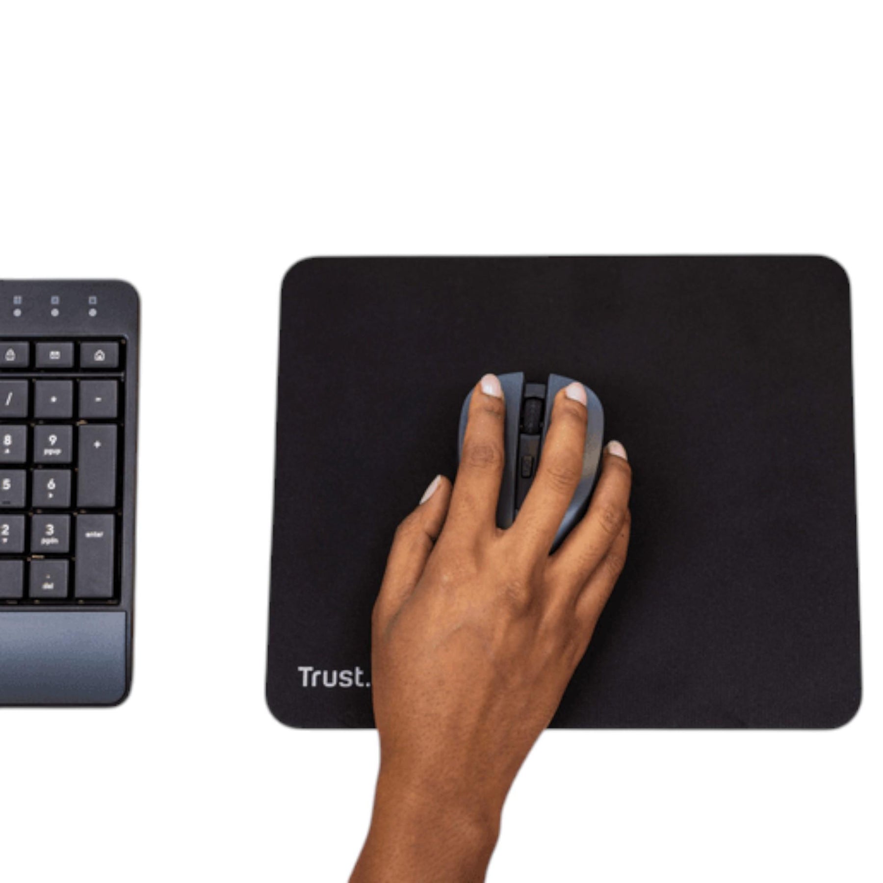 Mousepad Trust 250x210mm Superficie Optimizada Anti-Slip BLK