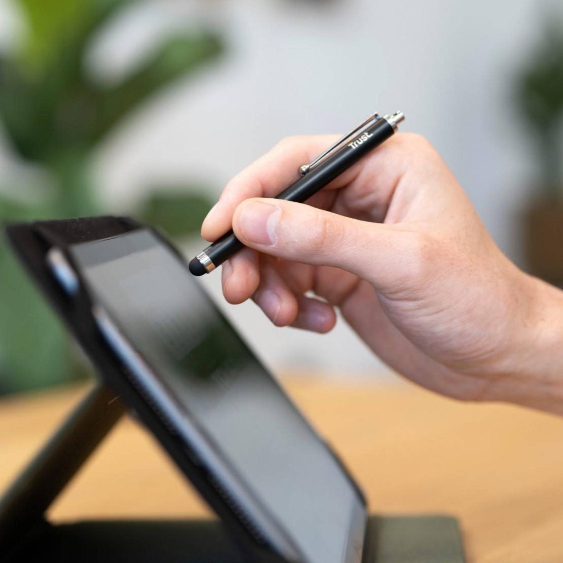 Lápiz Touch para Smartphones & Tablet  Trust Stylus Pen Soft