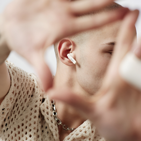 Audífonos Sudio Premium Line Earphones A1 TWS MIDNIGHT WHITE
