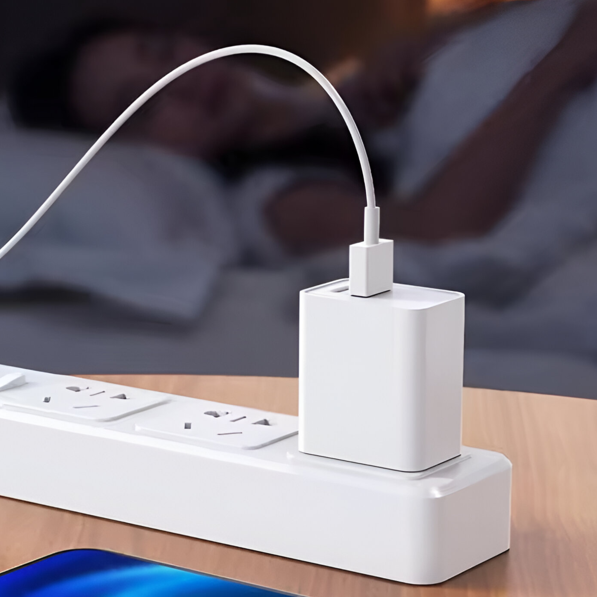 Cargador USB-C Power Delivery 20W + USB Quick Charge 3.0 20W