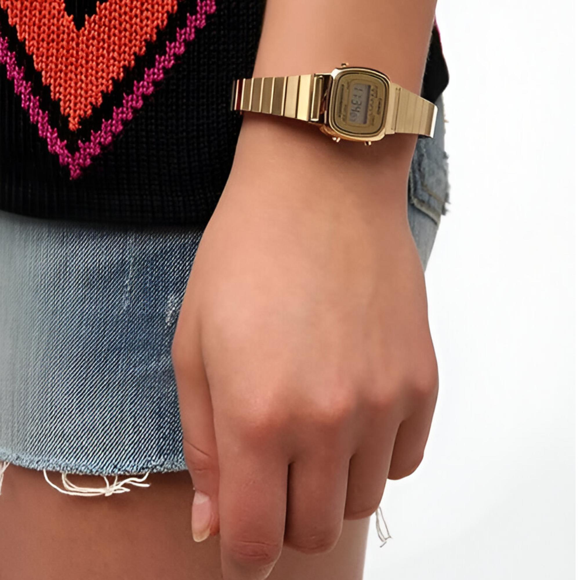 Reloj de Mujer Casio Gold LA670WGFA-9DF