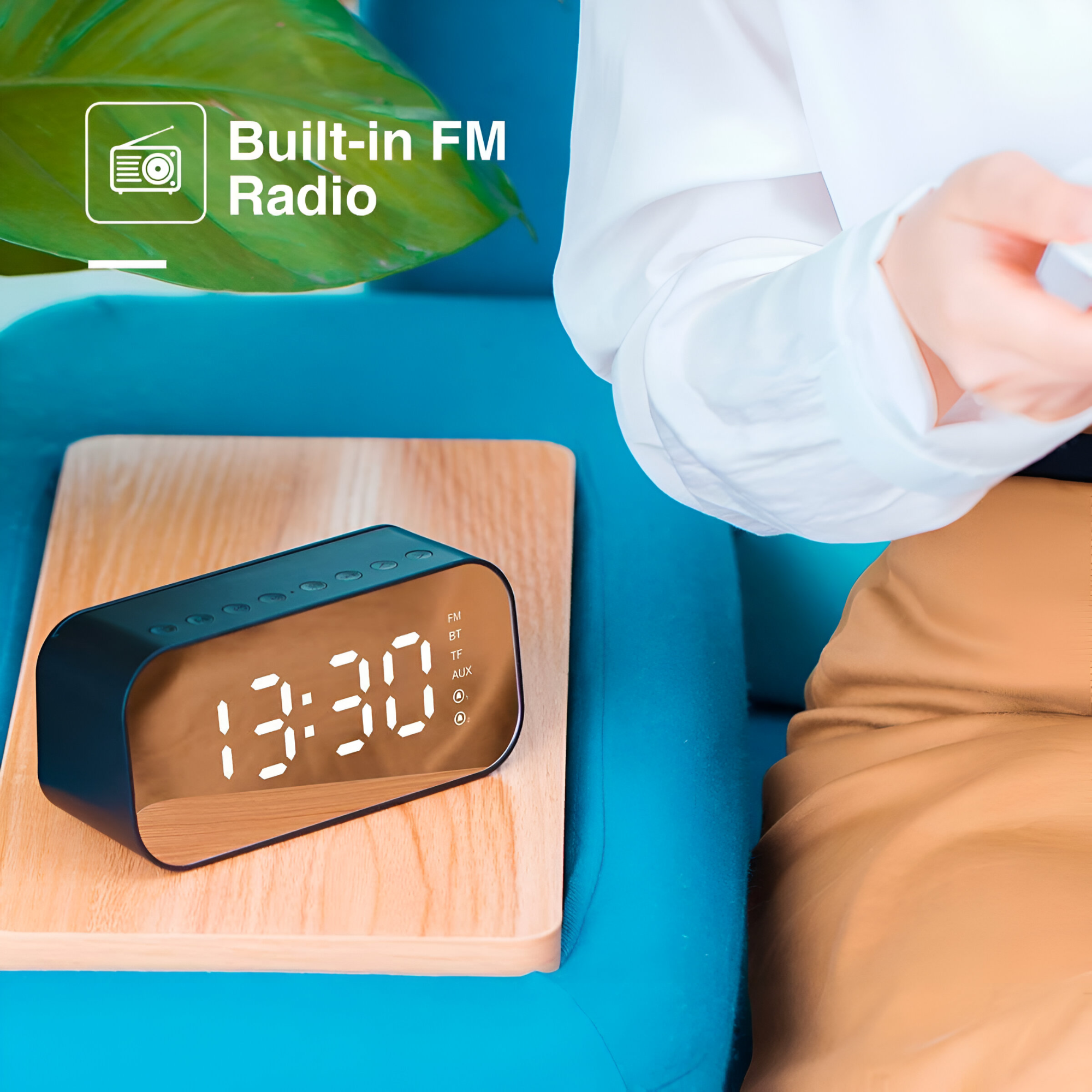 Parlante Bluetooth Havit con Despertador/ Termometro/ Radio