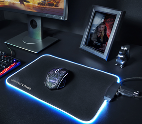 Mouse Pad Gamer Trust Glide L Rgb con Hub Usb 4 Puertos
